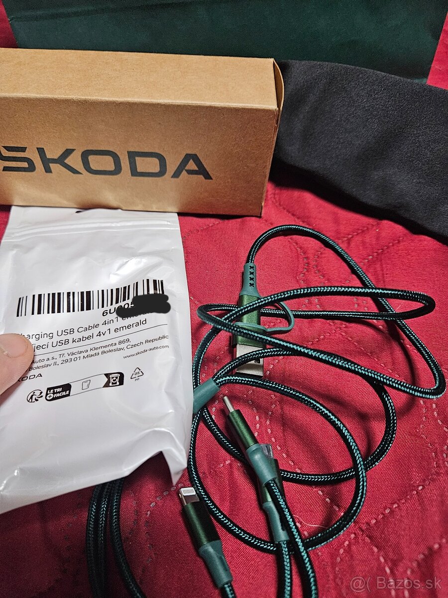 Slnečné okuliare originál Škoda, pero, nabíjací kábel USB - 12