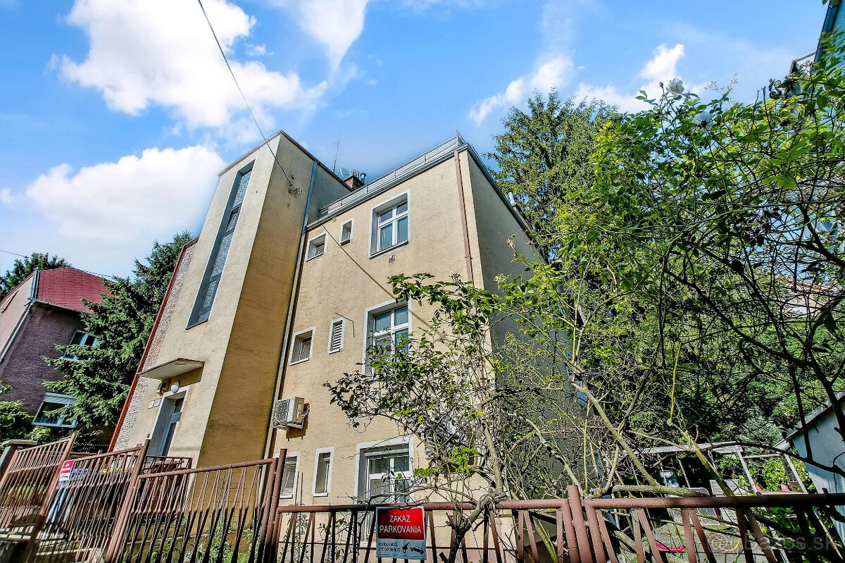 2 izb byt na skod do centra s parkovaním Boskovičová - 12