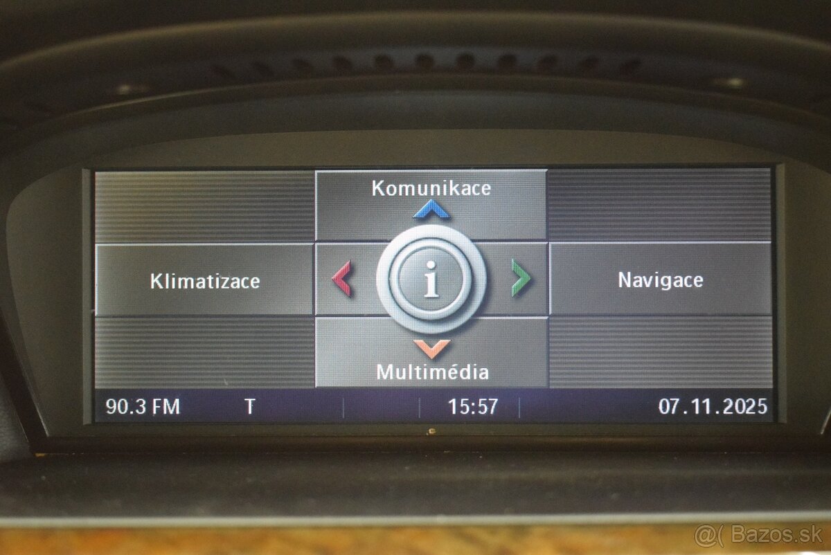 BMW Řada 5 3,0 530XD 170 kW, xen,navi,servis, - 12