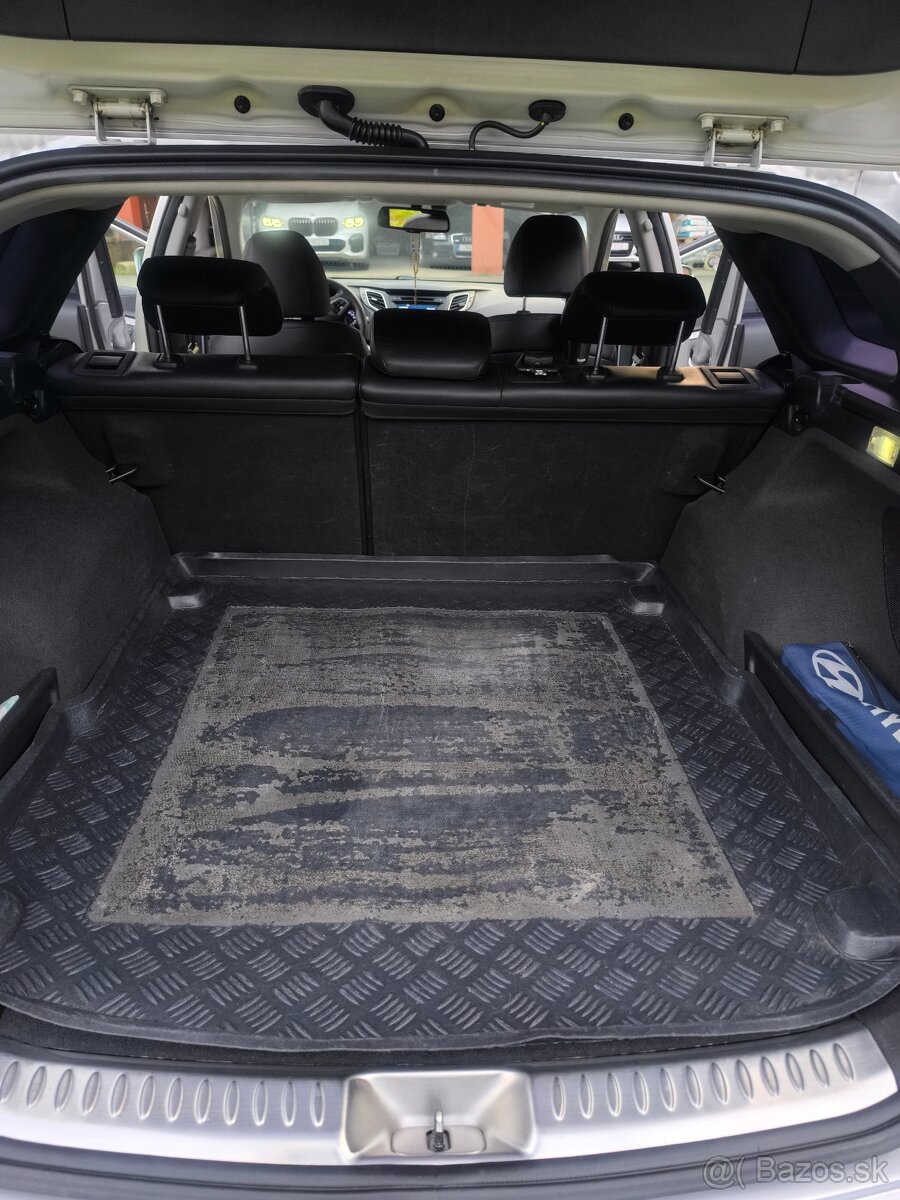 Hyundai i40 cw 1.7 CRDi - 12