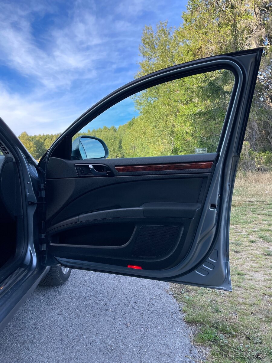 ✅Škoda Superb 2.0 TDI CR 4x4 Elegance Webasto - 12