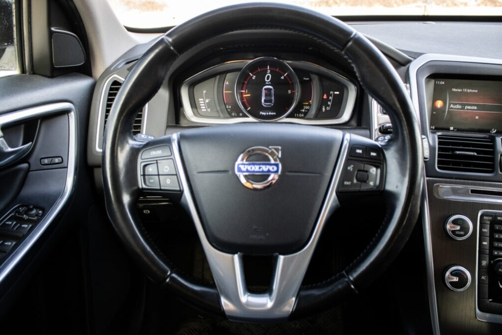 Volvo XC60 140kW (2015) - 12