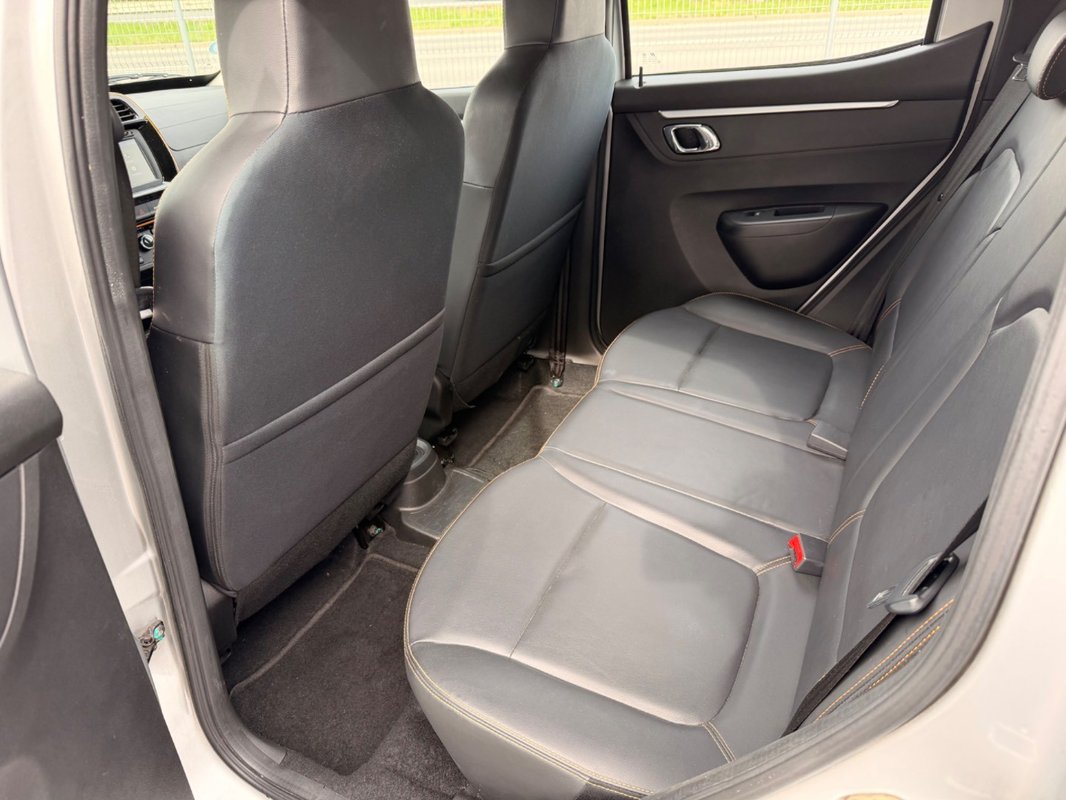 Dacia Spring 26.8 kWh 45k Comfort Plus - 12