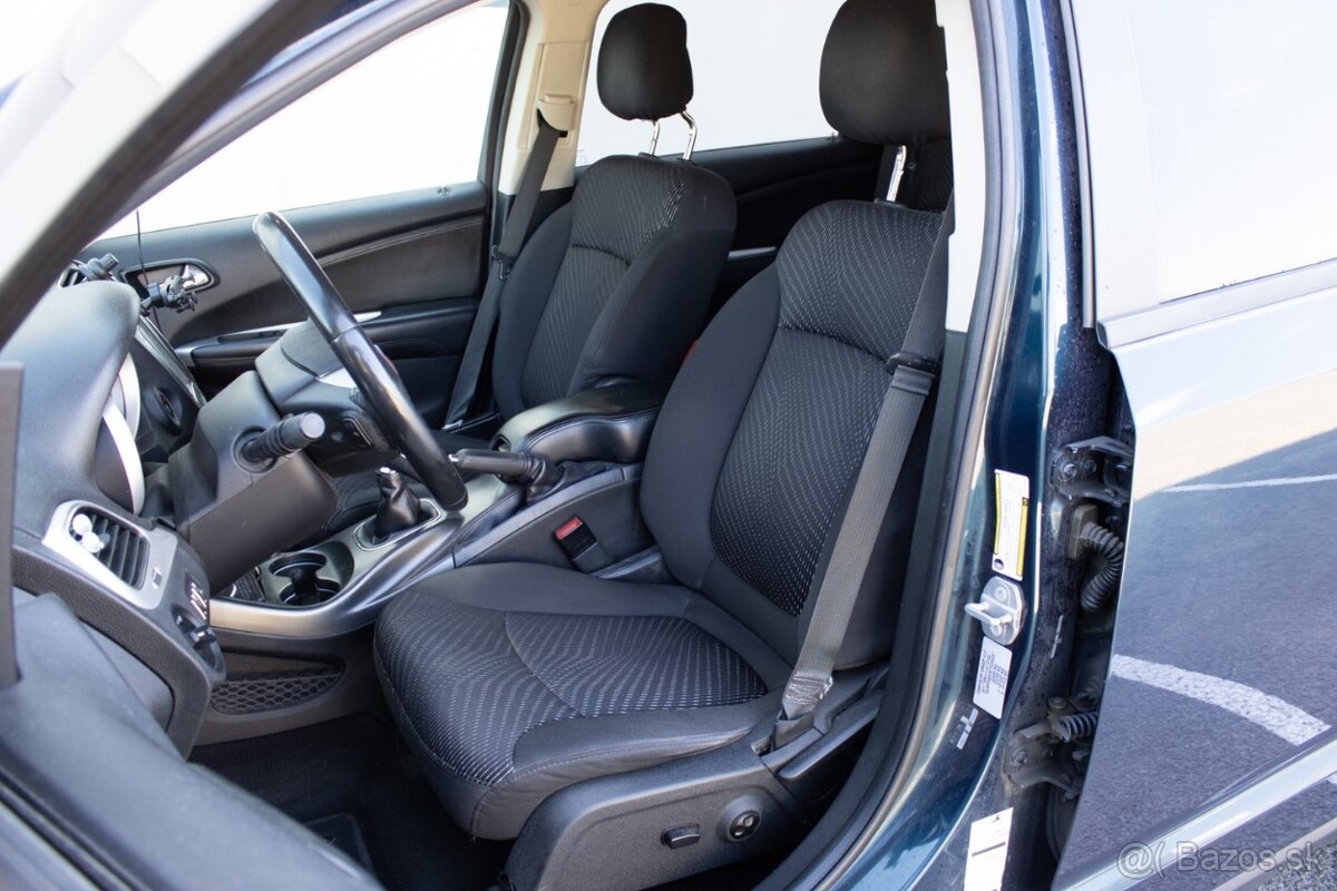 Fiat Freemont 2.0 16V 170k MultiJet Urban - 12