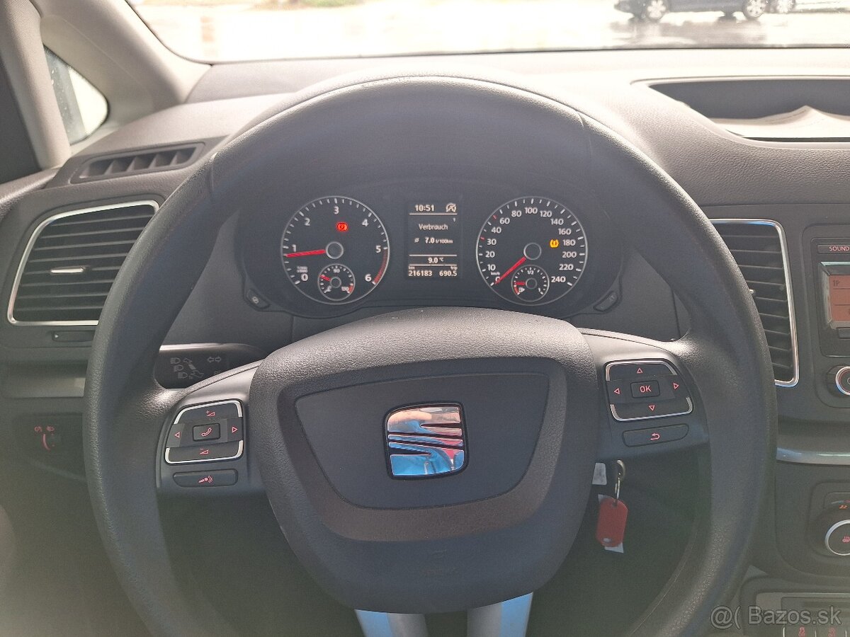 SEAT ALHAMBRA 2,0TDI 4MOTION 4X4 MANUÁL ROK 2012 - 12