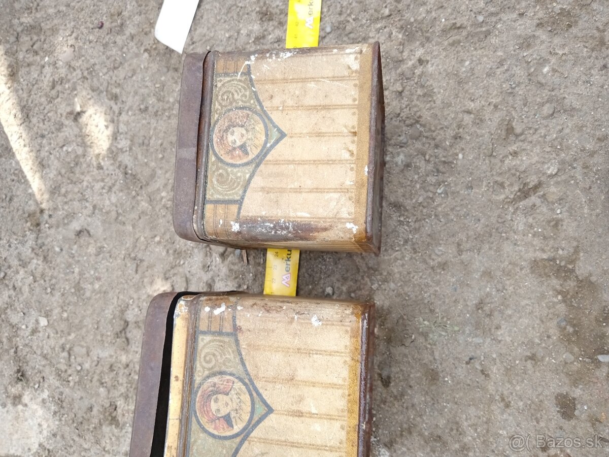 Zvonec.plechovky.pahovnik orezavač - 12