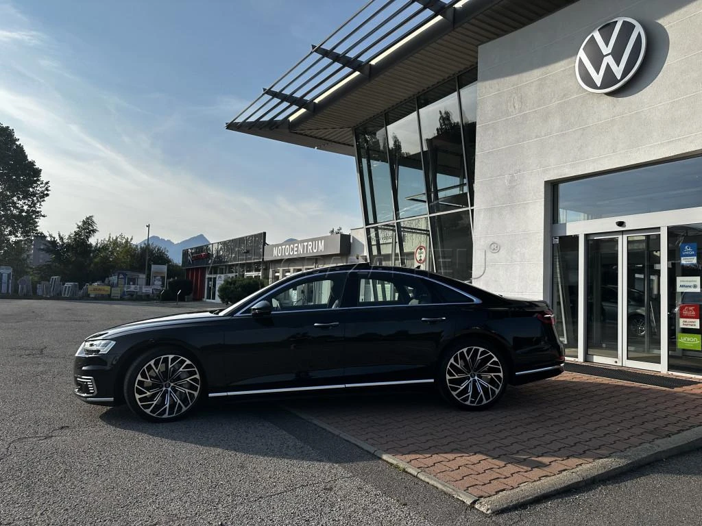 Audi A8 60 tfsi e 11/ 2021 - 12