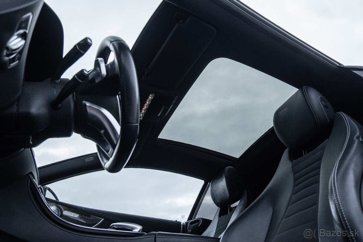 Mercedes-Benz E 220 Coupé - 12