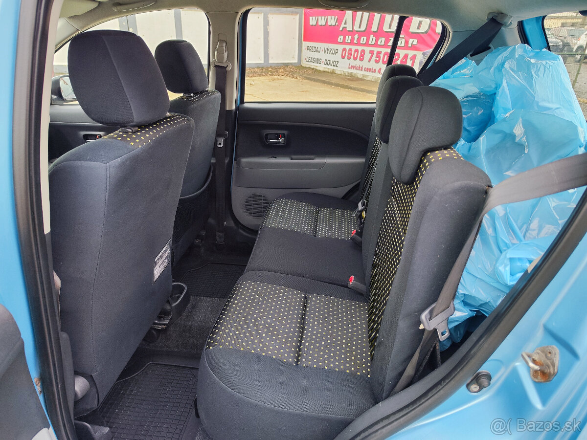 Daihatsu Sirion 1,3/67kW 4x4 - 12