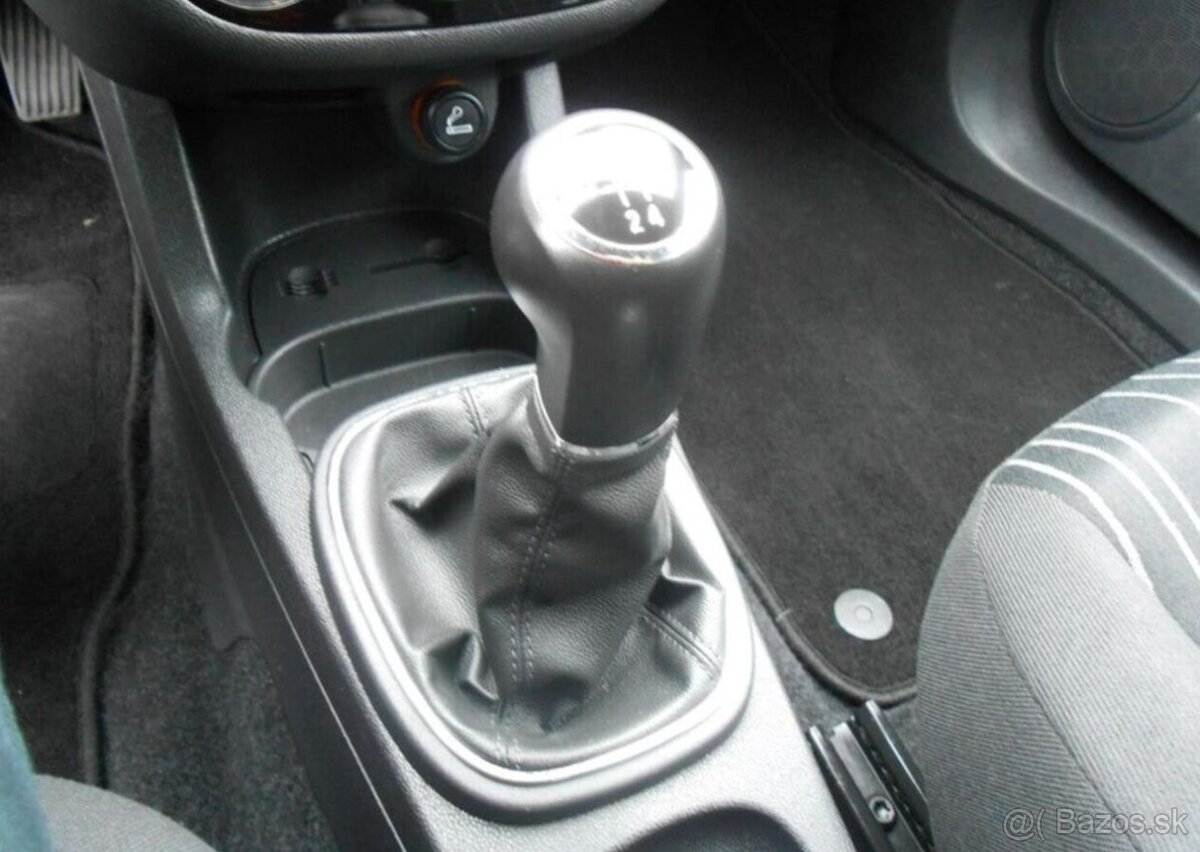 Opel Corsa 1,4 64 kW KLIMA Serviska benzín - 12