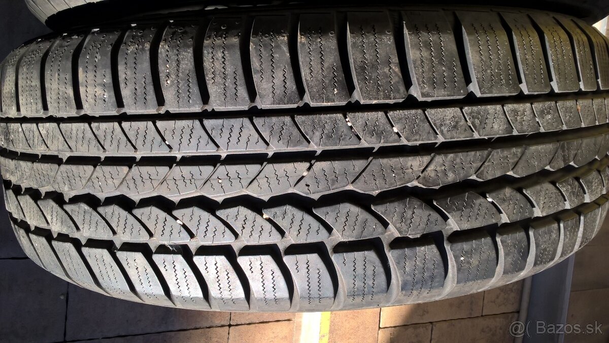 ZIMNÉ 215/60 R17 2 ks FIRESTONE a 2 ks CONTINENTAL cca 7-8mm - 12