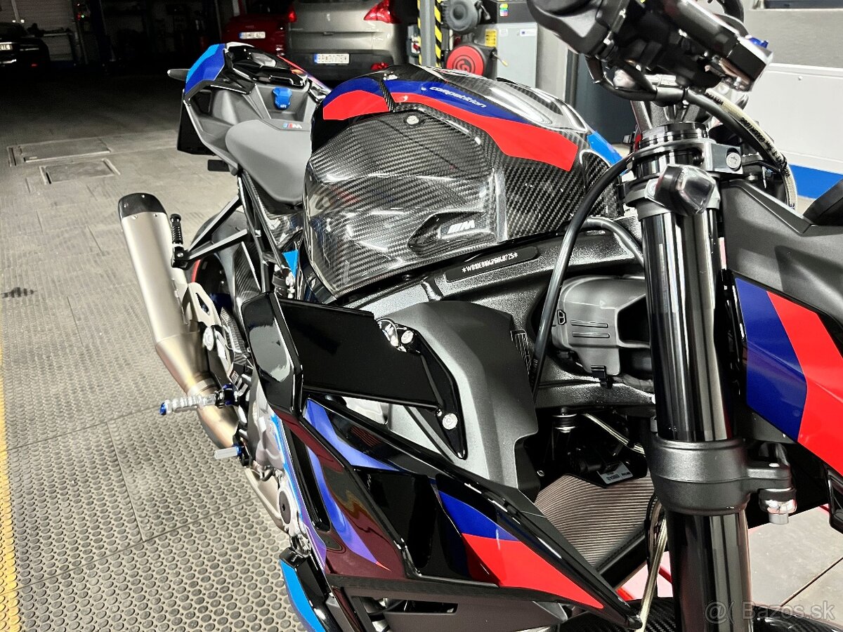 BMW M 1000 R - M Competition - 12