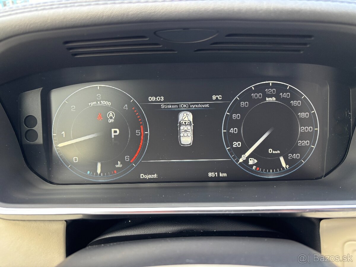 Land Rover Range Rover 3.0L TDV6 Vogue - 12