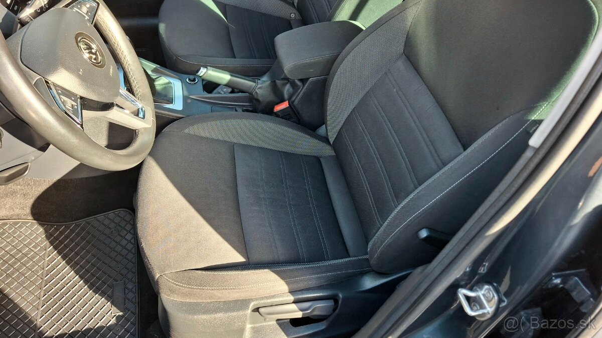 Škoda Octavia Combi 1.6 TDI 115k Ambition - 12