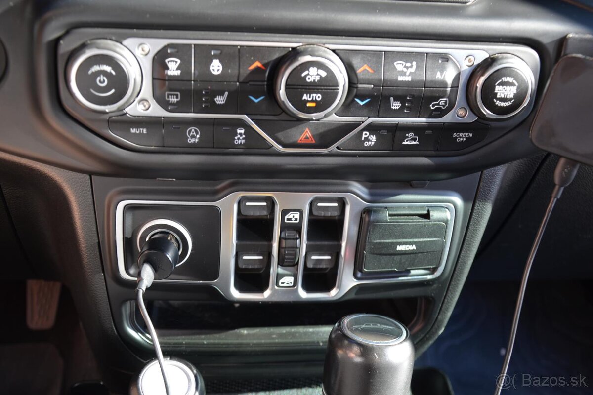 Jeep Gladiator 3.0 CRD Overland 4WD A/T - 12