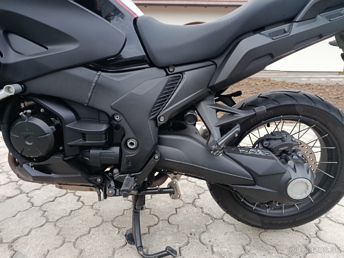 Honda VFR 1200X Crosstourer DCT - 12