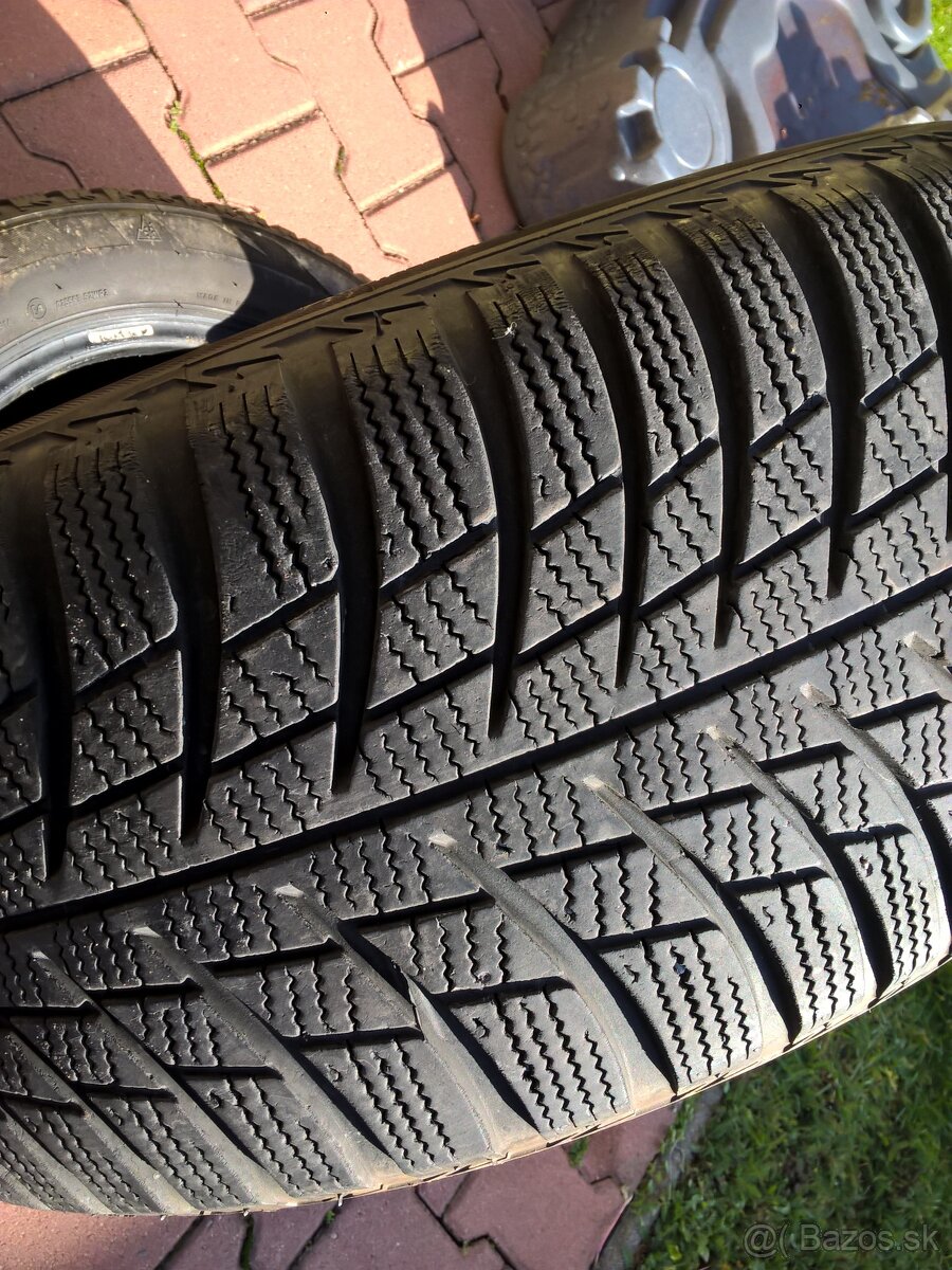 2+2 ks ZIMNÉ 205/55 R16 91H dezén cca 6-7 mm - UŽ OD 20€/kus - 12