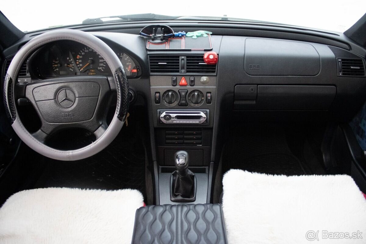 MERCEDES BENZ C180 90kW ESPRIT 1997 - 12