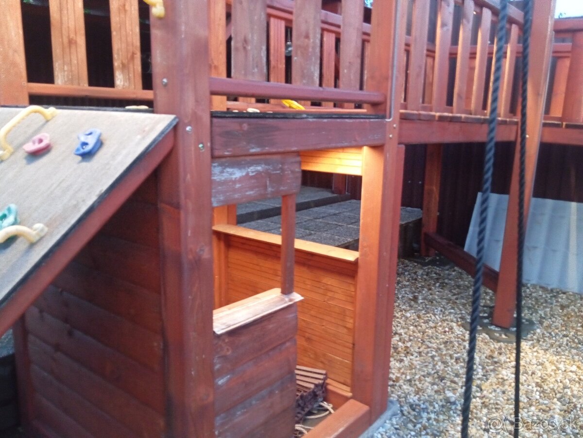 Detské ihrisko hojdačka šmýkačka detské preliezky a domčeky - 12