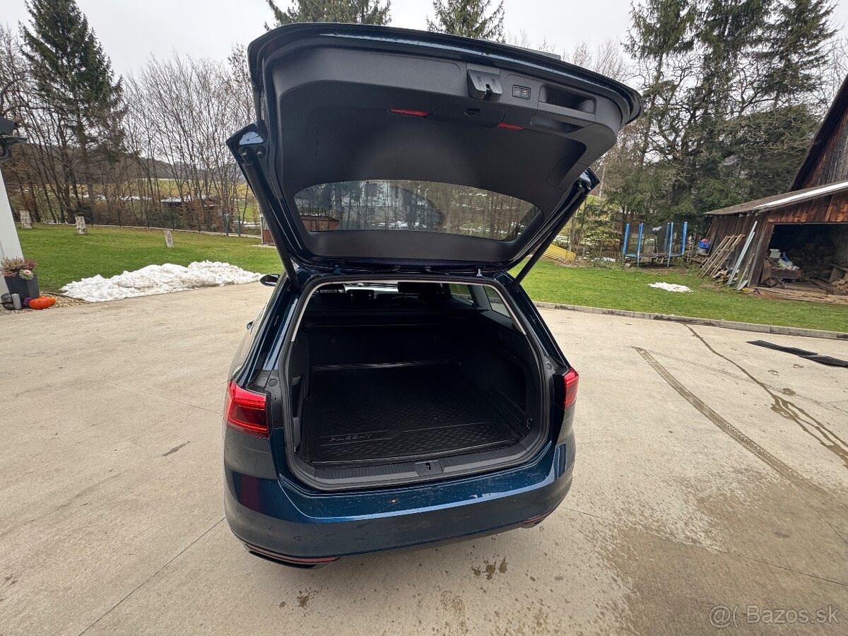 VW Passat 2.0 TDI EXCLUSIVE 110 KW DSG 10/2021 - 12