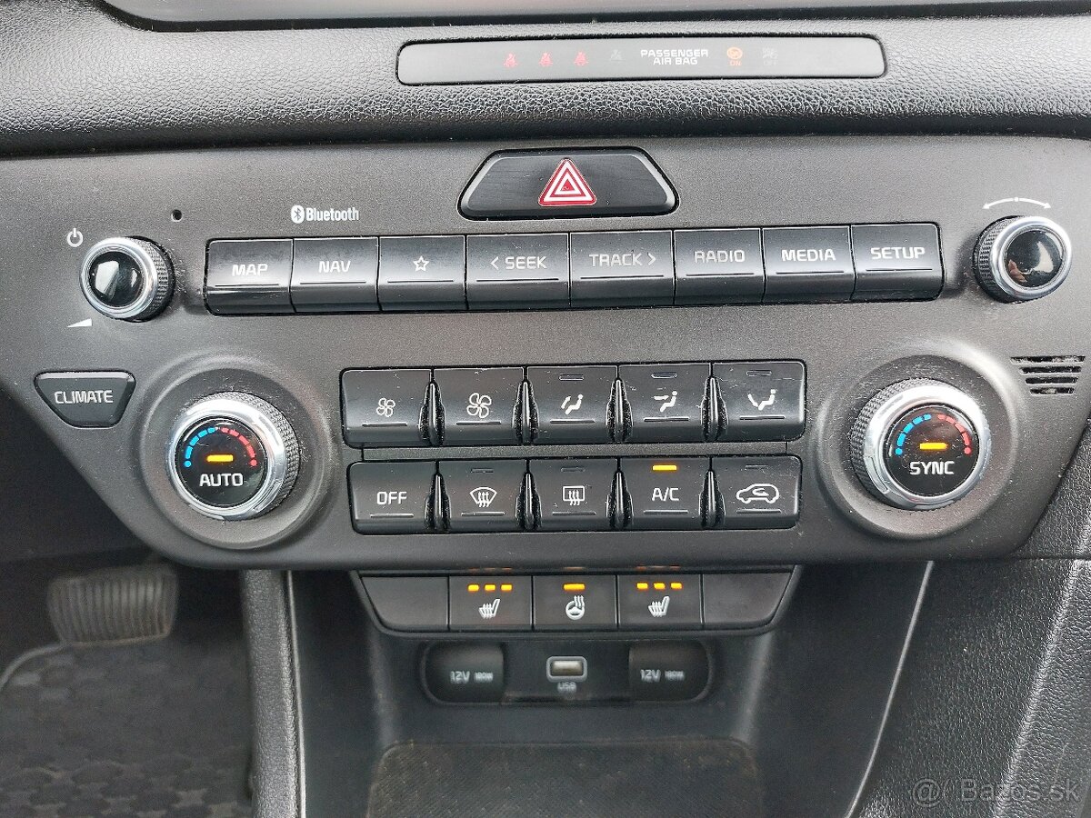 Kia Sportage 1.6 T-GDi Extra A/T - r.v.2021, odpočet DPH - 12