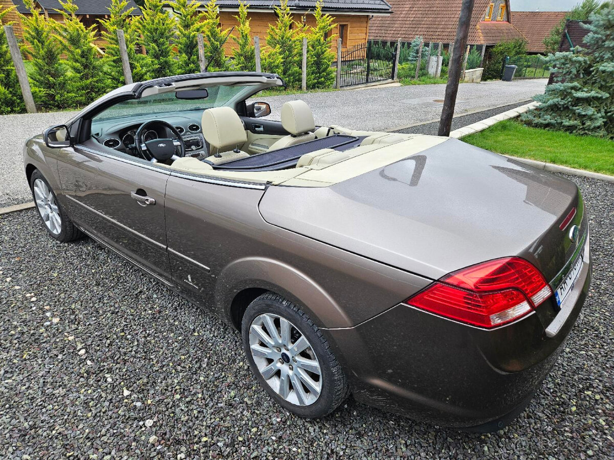 Predám Ford Focus CC kupe-kabrio 2010 - 12