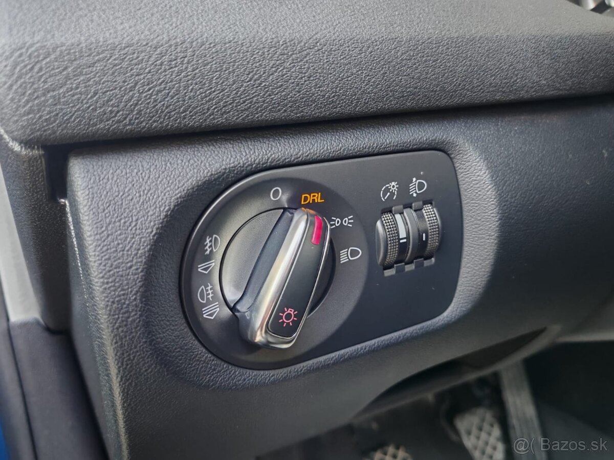 Audi A3 1.6 Benzin Sportback Facelift - 12