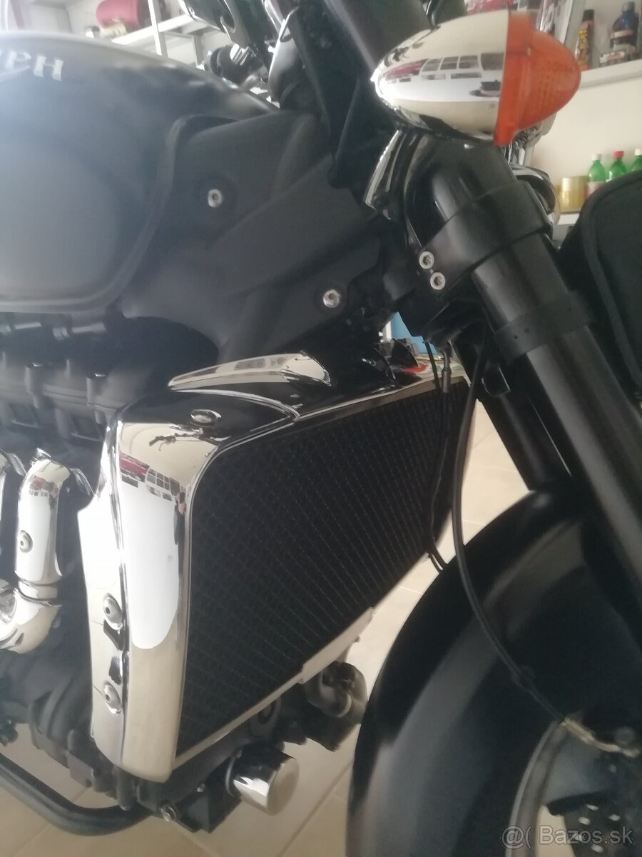 Predám Triumph Rocket III - 12