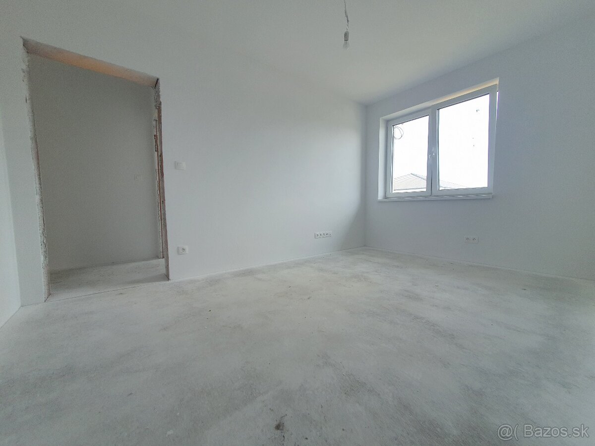 Novostavba rodinného domu v najprestížnejšej lokalite mesta - 12