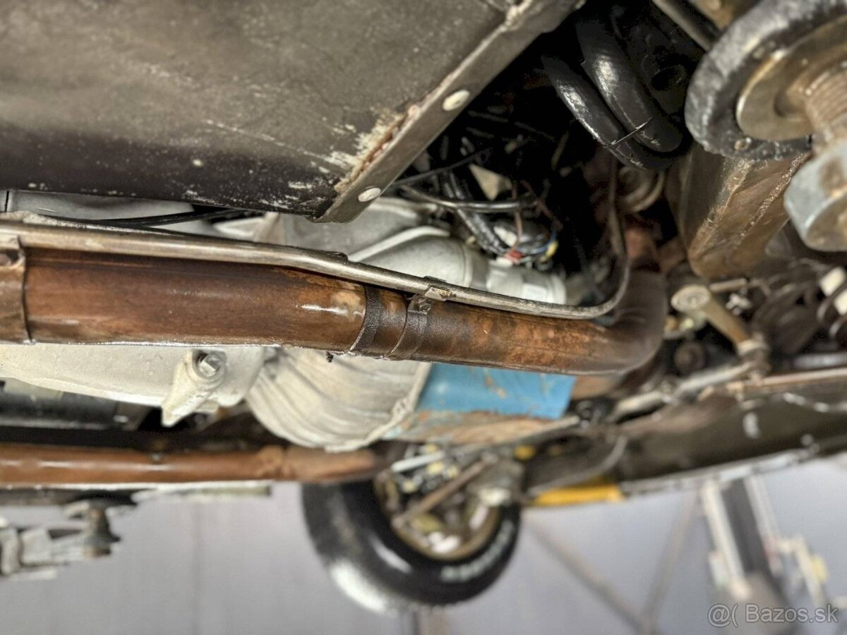 Chevrolet Corvette C3 z roku 1981 Stingray - 12