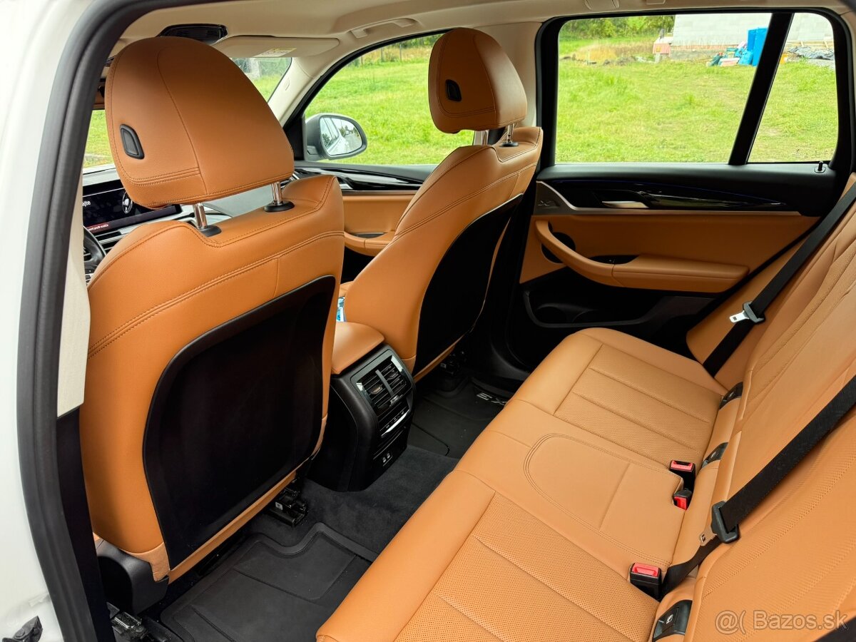 BMW X3 xDrive20d mHEV A/T - 12