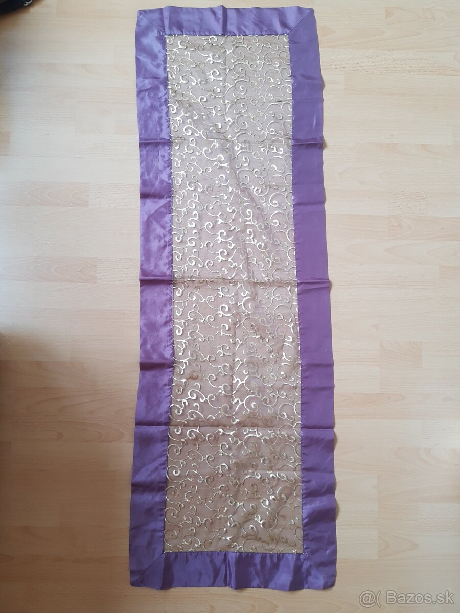 Obrusy, prestieranie a iné doplnky - 12