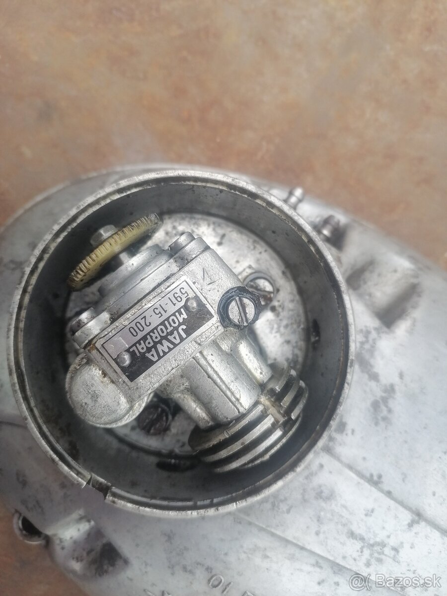 Jawa 350 California víko motoru - 12