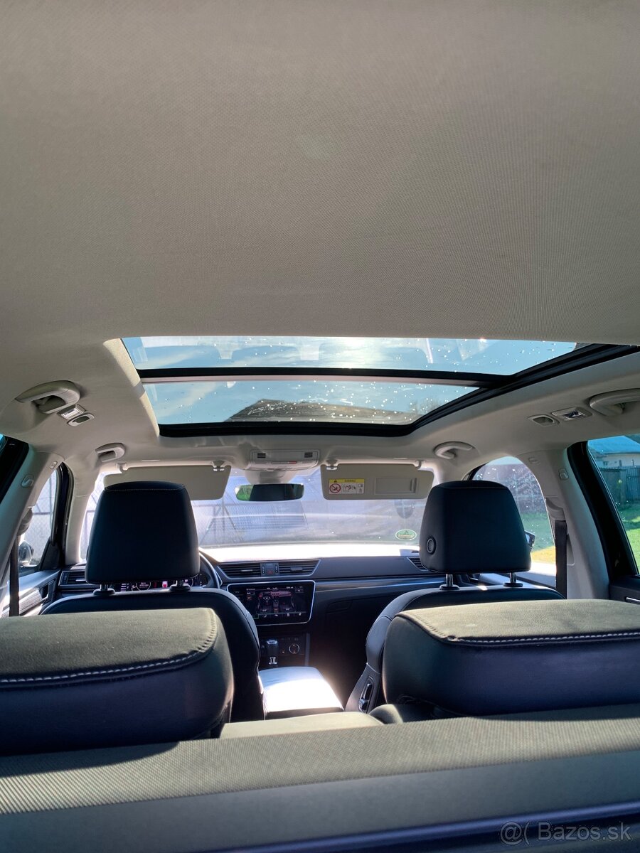 Škoda superb combi PREMIUM/Virtual/147kw/pano/webasto/ťažné - 12