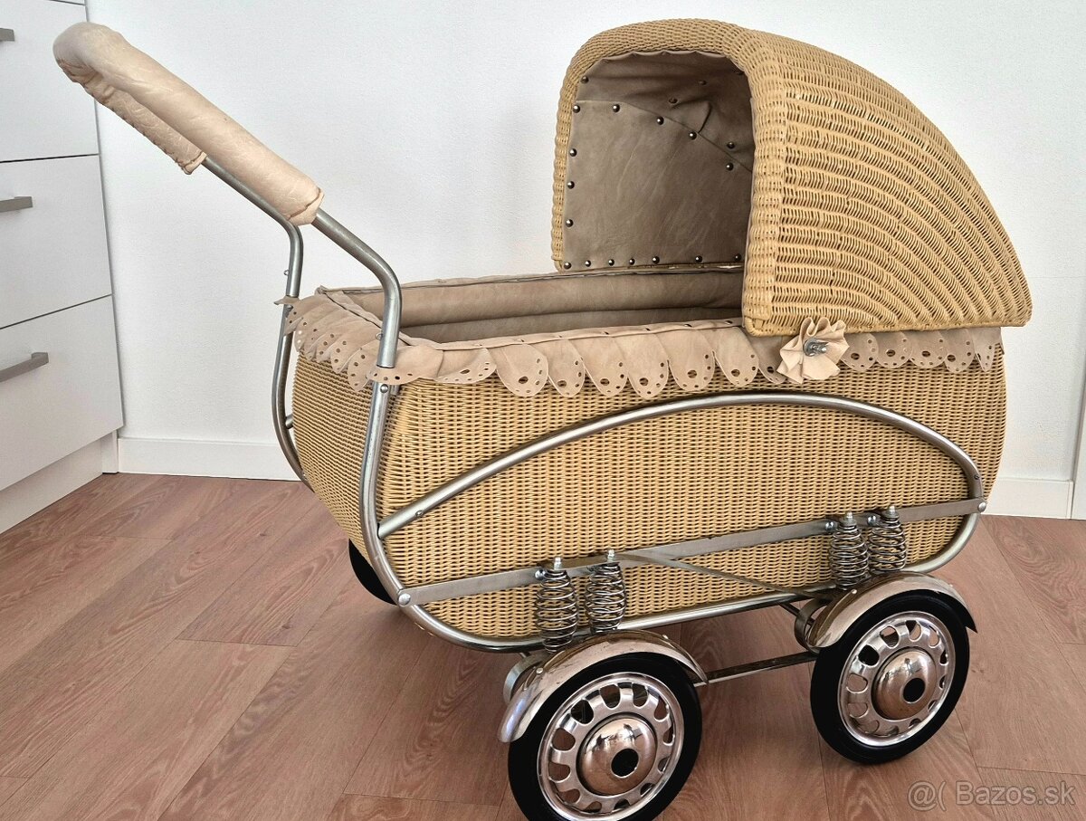 Predám starožitný kočik pre deti, 8 perák Liberta - 12