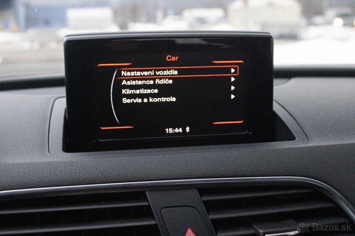 Audi Q3 2.0 TDI quattro, 110kW (2015) - 12