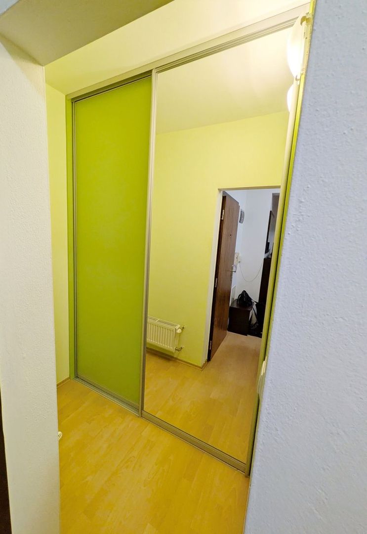 Exkluzívny 2-izbový byt, 65 m2 v centre mesta s parkovaním – - 12