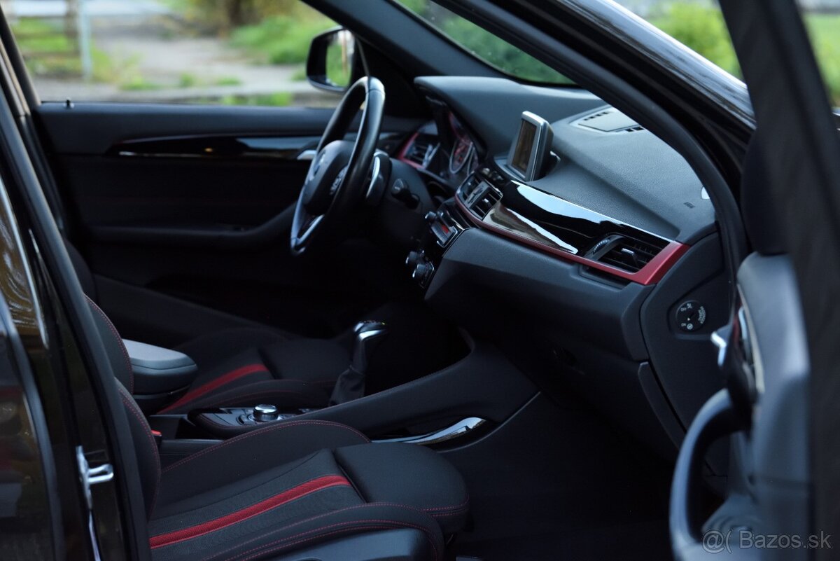 BMW X1 xDrive20d - 12