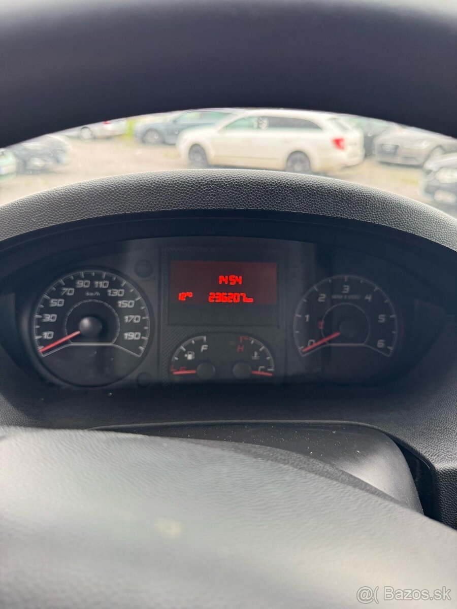 Citroen Jumper 2.2HDi - 12