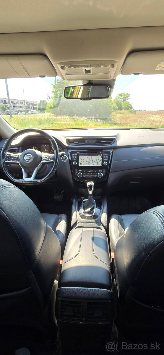 Nissan X-Trail 2,0dCi 4x4 130kW Xtronic Tekna 2/2018-164.200 - 12