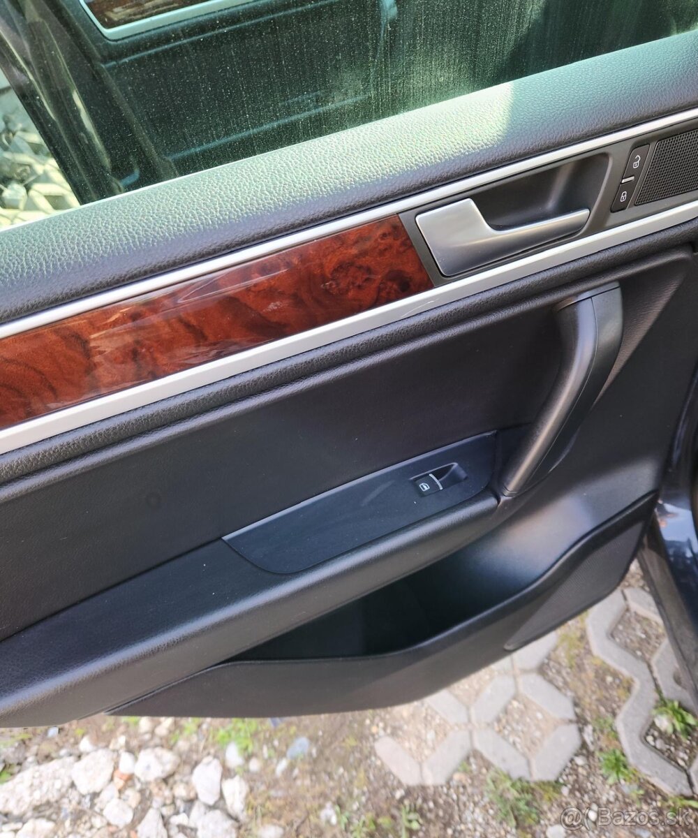 Volkswagen Touareg 3,0tdi - 12