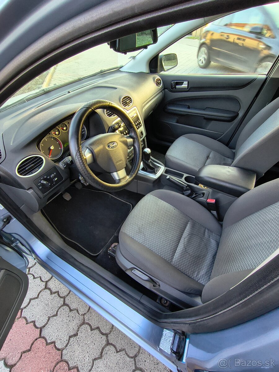 Ford FOCUS 1.6 tdci - 12