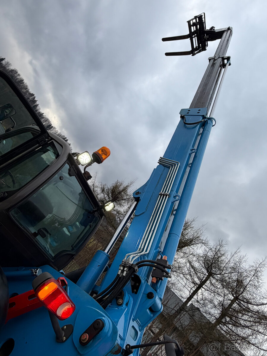 Teleskopický manipulátor Manitou MT932 (dosah 9 m). Nosnosť - 12