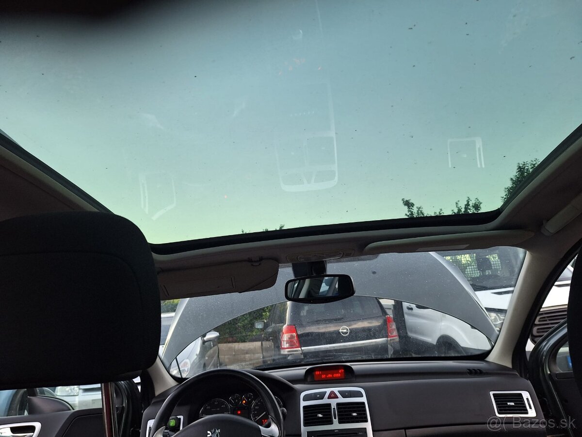 Peugeot 307 SW 2.0 HDi Comfort Pack FAP A/T 7 miestne - 12