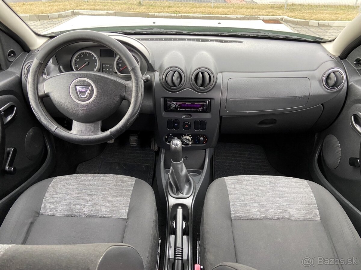 DACIA DUSTER 1.6i 16V - 12