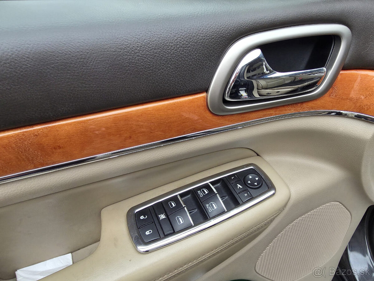 Jeep Grand Cherokee WK2 3.0 CRD Overland - 12