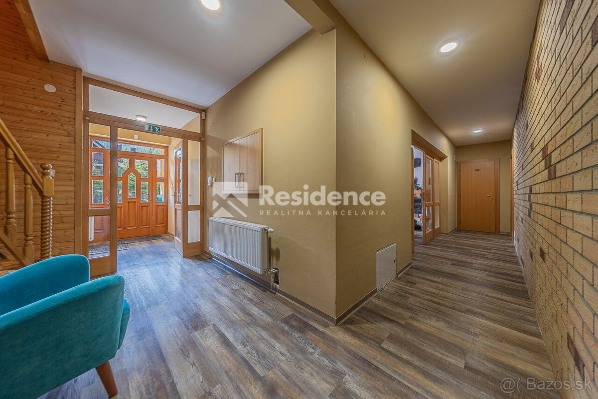 Zabehnutý penzión neďaleko Jasnej s veľkým pozemkom - 12