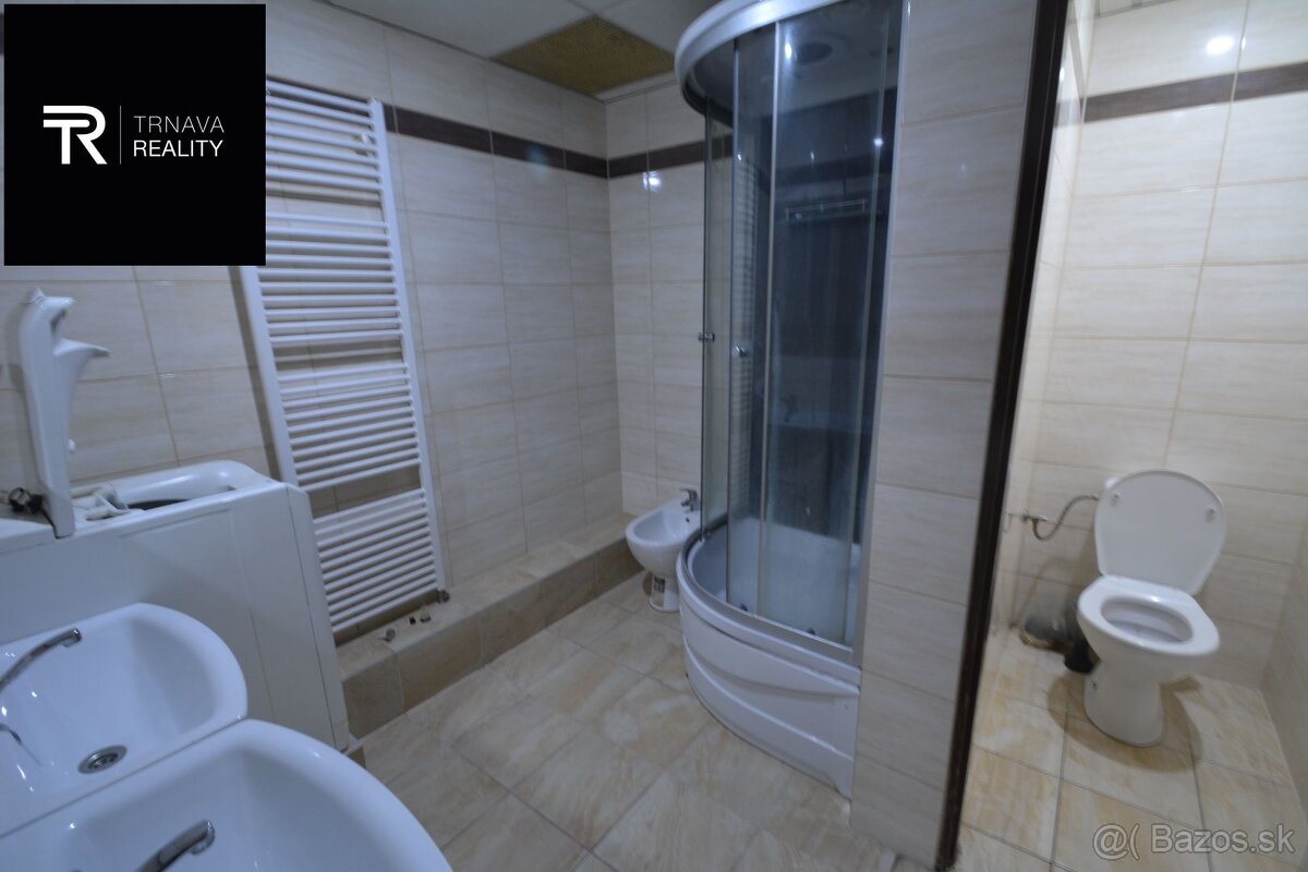 TRNAVA REALITY – budova vhodná na bývanie aj podnikanie, Gal - 12