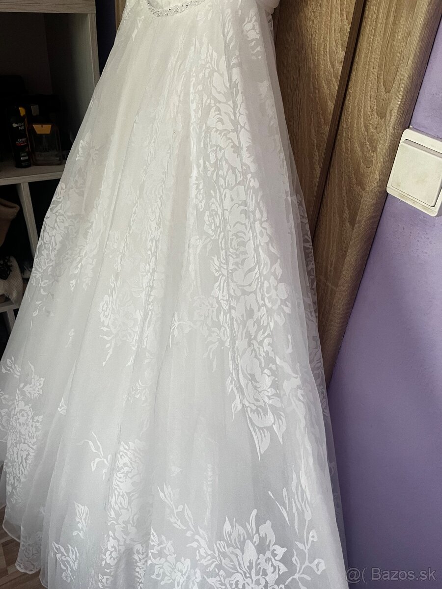 Luxusné svadobné šaty - 12