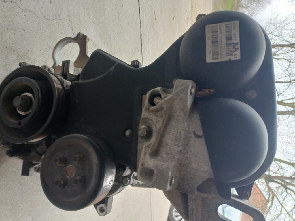 Ford Fiesta MK6 (2008-2017) 1.25 blok motora s hlavou valcov - 12